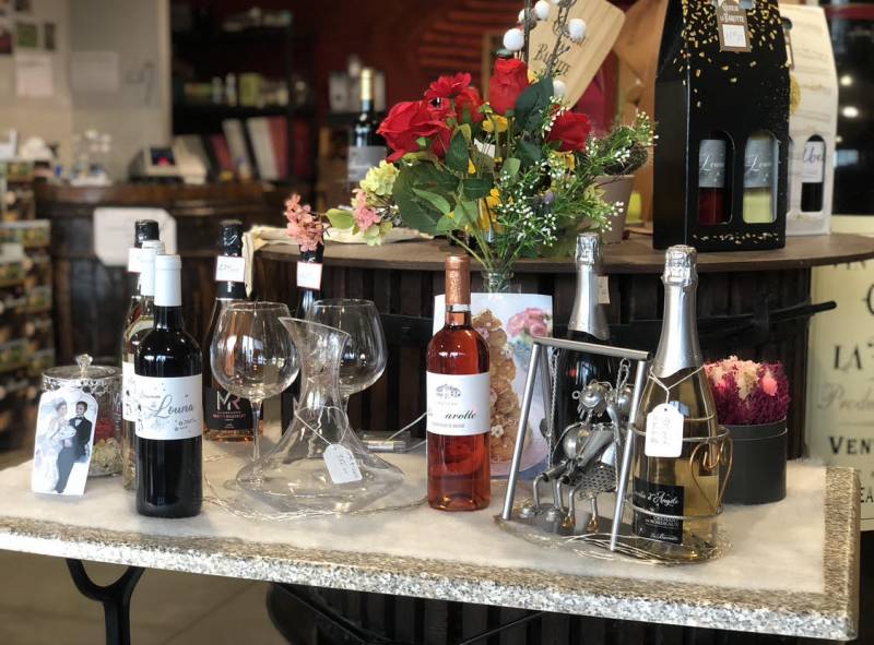 Pourquoi commander du vin chez un producteur local pour un mariage vers Libourne (33) ?